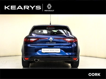2018 Renault Megane - view 2
