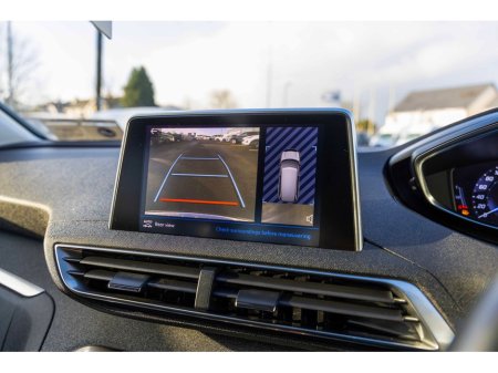 2020 Peugeot 5008 1.5 BlueHDi 130bhp Allure thumbnail