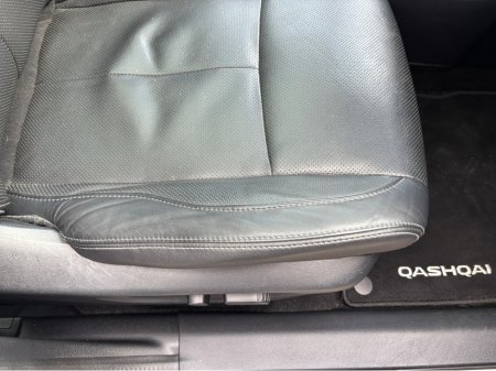 2016 Nissan Qashqai - thumbnail 14