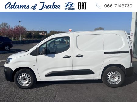 2025 Fiat Doblo E-Doblo 50 KW €40,950