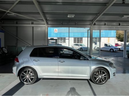 2014 Volkswagen Golf - thumbnail 5