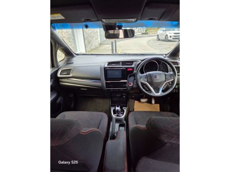 2016 Honda Fit - thumbnail 18