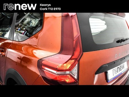 2022 Dacia Jogger Comfort TCe 110 €19,900 thumbnail