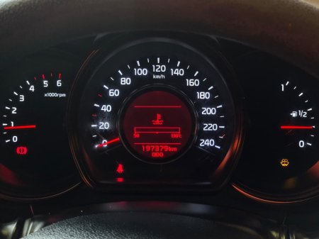 2014 Kia Ceed - view 2