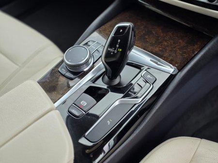 2018 BMW 5 Series - thumbnail 11