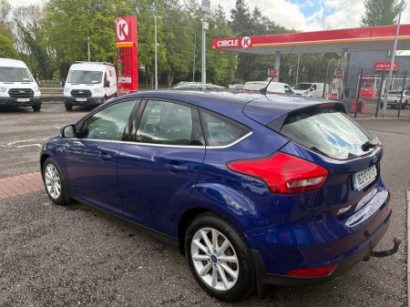 2016 Ford Focus - photo 6