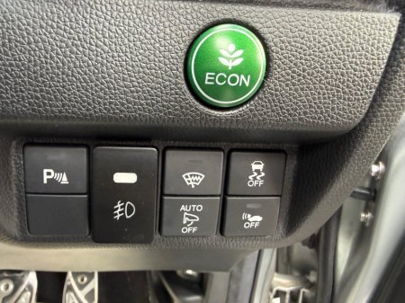 2016 Honda Jazz - thumbnail 17