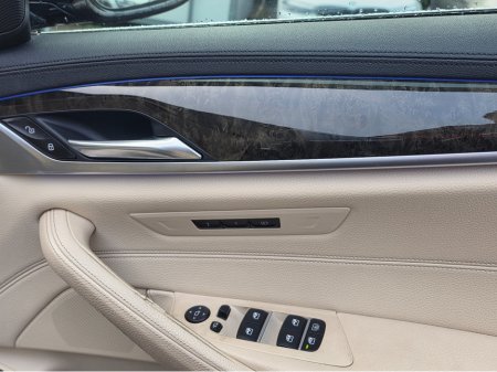 2017 BMW 5 Series ( 172 REG ) 523D LUXURY - CARPLAY NAVIGATION EDITION FULL LEATHER ELECTRIC HEATED SEATS - 360 REVERCE CAMERA - PRIVACY GLASS €24,950 thumbnail