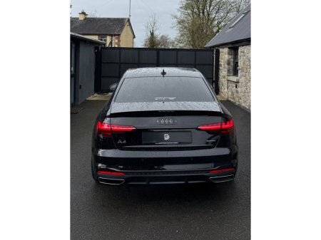 2021 Audi A4 - thumbnail 5