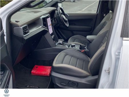 2024 Volkswagen Amarok AMAROK AMAROK AV (5.1) 3.0 237 €53,655 thumbnail