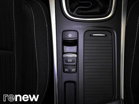 2021 Renault Megane - thumbnail 16