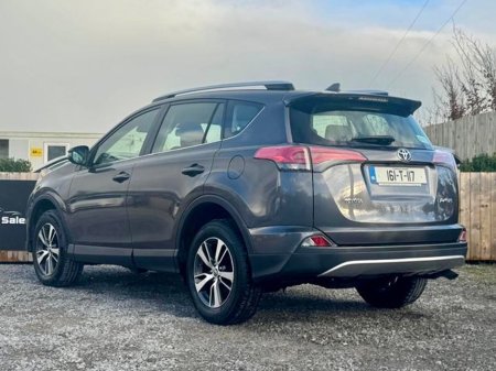 2016 Toyota Rav4 RAV4 2.0d-4d Luna 4DR €13,900 thumbnail