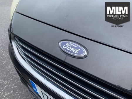 2017 Ford Ka + Zetec 1.2 85PS 5speed 4DR €8,955 thumbnail