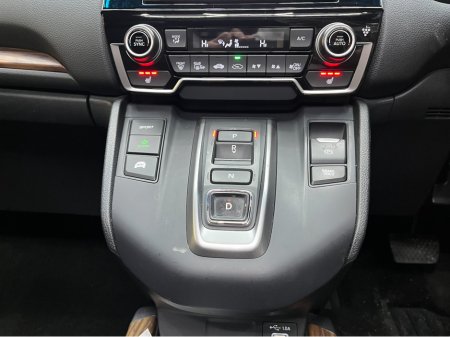 2020 Honda CR-V €29950 2020 HONDA CR-V HEV EX MASTERPIECE 2.0 AUTOMATIC / CRUISE CONTROL /REVERSE CAMERA / ELECTRIC MEMORY & HEATED SEATS / PANORAMIC SUNROOF / HEATED REAR SEATS / PADDLE SHIFTERS €29,950 thumbnail