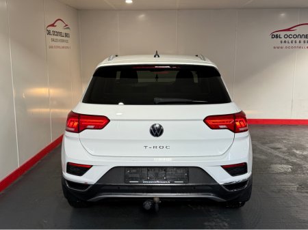 2021 Volkswagen T-Roc DESIGN 1.0 TSI 110HP 5DR thumbnail