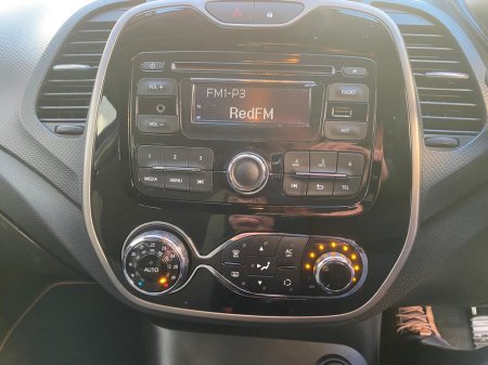 2015 Renault Captur LIFE 1.5 DCI 90 4DR €7,995 thumbnail