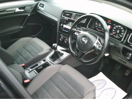 2018 Volkswagen Golf NEW NCT 2028, HIGHLINE, HEATED SEATS, REVERSE CAMERA, SAT./NAV., CRUISE, €190 TAX, LOW KMS. HISTORY. €16,999 thumbnail