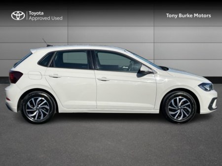 2023 Volkswagen Polo Life Edition - 1.0i - Petrol - Manual - 5dr - EUR 190 Road Tax // Front Electric Windows // Rear Electric Windows // Electric Mirrors // Heated Mirrors // Power Folding Mirrors €20,399