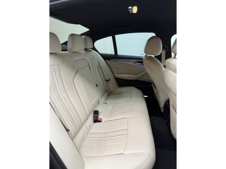 2019 BMW 5 Series - thumbnail 8