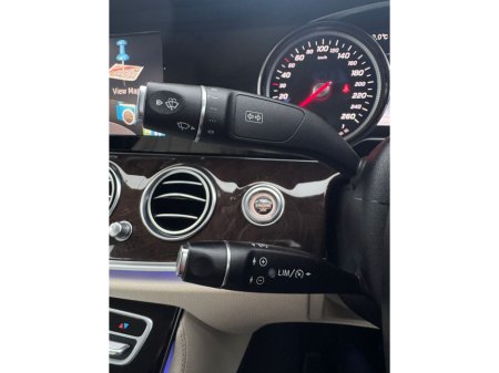 2016 Mercedes-Benz E Class 220 D AVANTGARDE 4DR AUTO €19,800 thumbnail