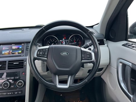 2017 Land Rover Discovery Sport 2.0 TD4 HSE 18 180 5DR A 180PS 7SEATS AUTO €19,900 thumbnail