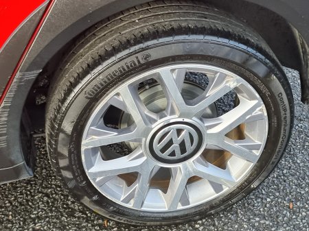 2016 Volkswagen up! - thumbnail 16
