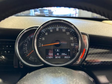 2020 MINI Cooper - photo 21