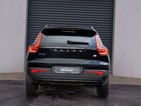 2022 Volvo XC40 - thumbnail 6