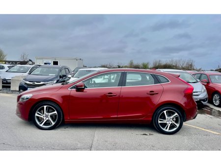 2016 Volvo V40 - thumbnail 5
