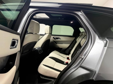 2017 Land Rover Range Rover Velar - thumbnail 14