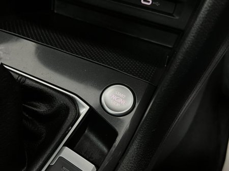 2023 Volkswagen Tiguan - thumbnail 41