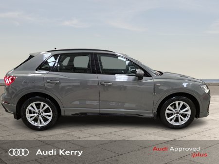2024 Audi Q3 35TDI 150HP S-LINE AUTOMATIC €48,900 thumbnail