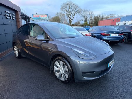 2023 Tesla Model Y - thumbnail 10