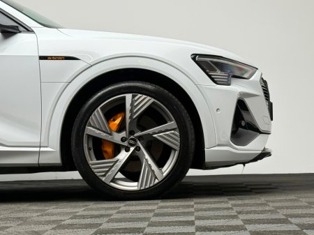 2023 Audi e-tron - thumbnail 9