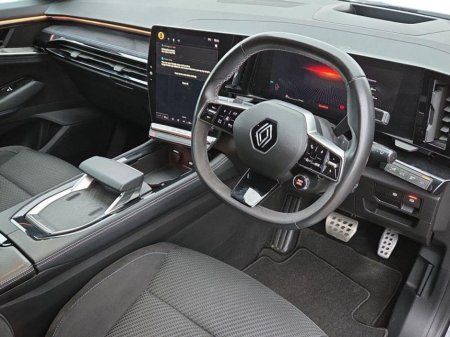 2024 Renault Austral E-TECH Hybrid 200 techno esprit Alpine €40,950 thumbnail