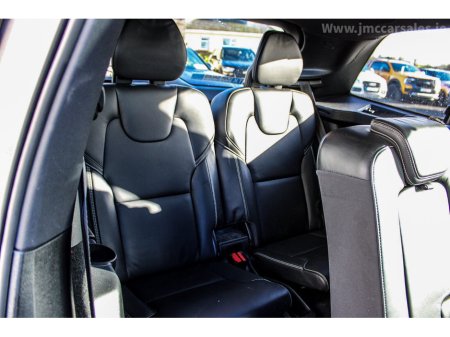 2021 Volvo XC90 RECHARGE PHEV T8 (390hp) R-Design AWD €49,995 thumbnail