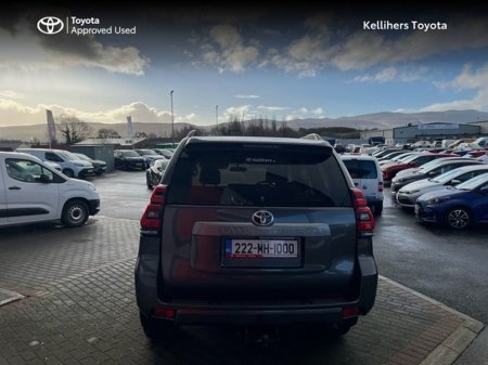 2022 Toyota Landcruiser LAND CRUISER LWB BUSINESS €79,950 thumbnail