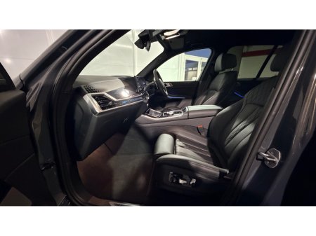 2025 BMW X5 XDRIVE50E M SPORT AUTO €96,800 thumbnail