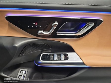 2025 Mercedes-Benz E Class - thumbnail 18