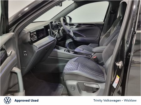 2025 Volkswagen Tiguan - thumbnail 4