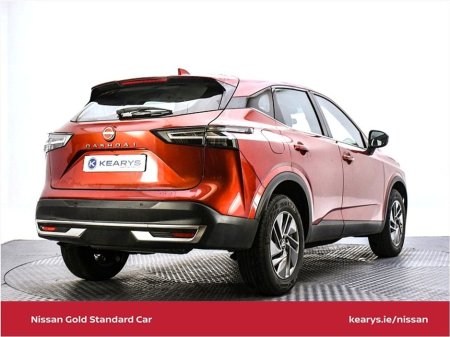 2026 Nissan Qashqai 1.3 PET MILD HYBRID SV thumbnail