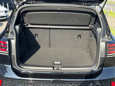 2025 Volkswagen T-Cross - thumbnail 9