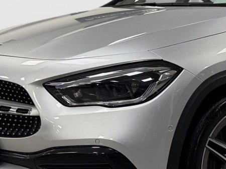 2021 Mercedes-Benz GLA Class - thumbnail 9