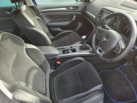 2018 Renault Megane 1.5 dCi 110 DYNAMIQUE NAV €13,800 thumbnail