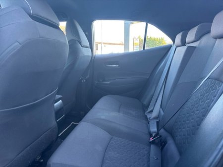 2023 Toyota Corolla LUNA H/B 4DR AUTO €22,950 thumbnail