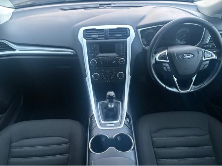 2019 Ford Mondeo ZETEC 2.0 TD 150PS 6SPEED 5DR 4DR thumbnail