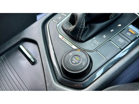 2019 Volkswagen Tiguan RLINE-40,000KM-4MOTION-AUTO-360 CAMERA-1OWNER €33,900 thumbnail