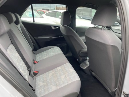 2022 Volkswagen ID.3 Pro 58kWh Life Hatchback 5dr Electric Auto (145 ps) thumbnail