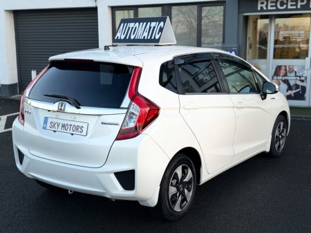 2016 Honda Fit  €9,990 thumbnail