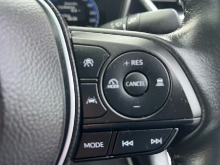 2024 Toyota Corolla COROLLA LUNA SALOON €27,950 thumbnail